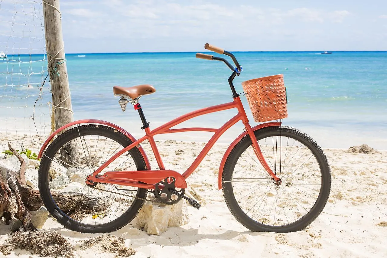 Newport House Playa Boutique Hotel Playa del Carmen