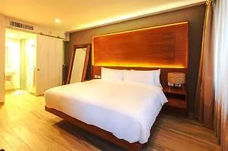 Newport House Playa Boutique Hotel Playa del Carmen
