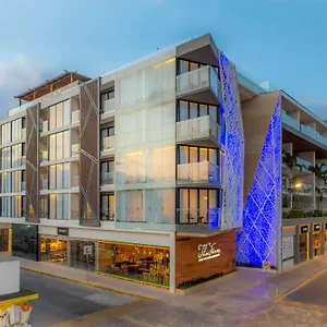 מלון The Fives Downtown & Residences, Curio Collection By Hilton